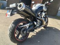 Yamaha MT 01 Endast 1900 mil