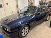 BMW 525 i Sedan