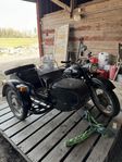 Ural med sidovagn