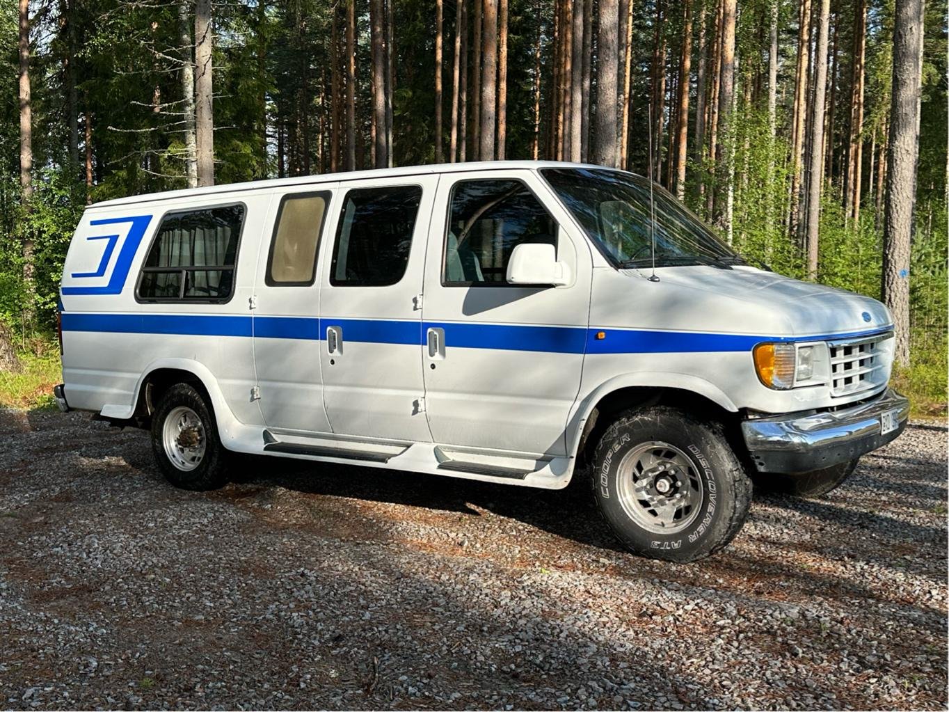 Ford Econoline E-350 Skåpbil 7.3 V8 Power Stroke Automatisk, 213hk, 1995