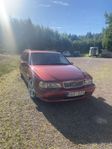 A-traktor Volvo V70 TDI -98