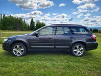 Subaru Outback 2.5 4WD