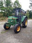 Traktor John Deere 2130 -79