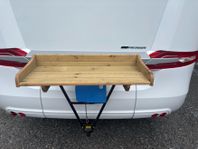 Cykelhållare med bord