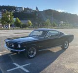 Ford Mustang Fastback 4.7 V8