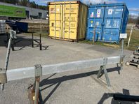 Diverse båtbockar