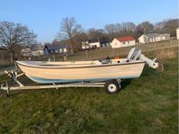 Uttern 4950 med Johnson 20 GT