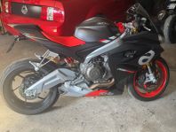 Aprilia rs 660