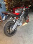 Aprilia rs 660