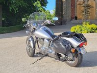 Yamaha Drag Star XVS 1100 Ohlins+V&H