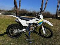 Husqvarna FC 450 - 2025