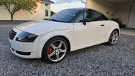 A-traktor Audi TT