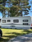 Sommarboende precis vid havet på Almö Camping