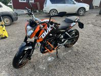 Motorcykel KTM DUKE 125