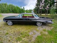 Oldsmobile Ninety-Eight Holiday SportSedan 394" Hydra-Matic