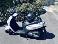 Peugeot Kisbee 2019