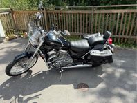 Suzuki Intruder 800