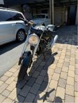 Ducati Monster 750