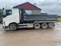 VOLVO 540 8x4  SCHACKTBIL