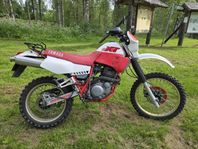 Yamaha XT600