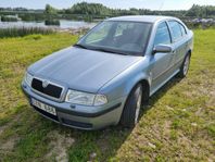 Skoda Octavia Tour 1.6 MPI Euro 4