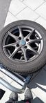 Sommardäck med aluminiumfälgar 195/55 R15