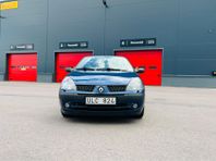 Renault Clio 5-dörrars Halvkombi 1.2 Expression dragkrok