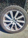 Sommardäck 275/45 R20 med original Volvo fälgar