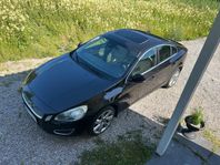 Volvo S60 D5 Geartronic Summum Euro 5 Besiktad kamrem bytt