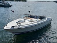 Maxi 680 DC med renoverad motor, påkostad för 550 000kr 