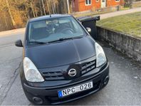 Nissan Pixo 
