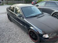 BMW 323