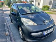 Peugeot 107 Nybesiktigad & Nyskattad