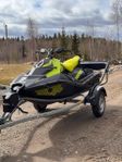 Sea-Doo Spark Trixx 3 Up -23 Endast 14h, garanti, 80-trailer
