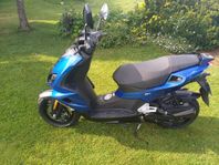 Peugeot Speedfighter 4 (4-takt) endast 425 mil 