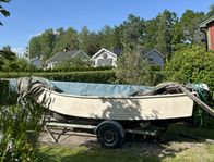 Båt med trailer