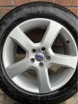 Volvo Original 17” med Sommardäck 