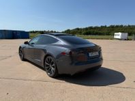 Tesla Model S 100D – i topp skick – garanti till nov 2026