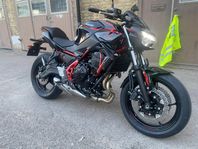 Kawasaki Z650 Röd/Svart 