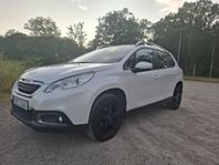 Peugeot 2008 1.2 VTi Euro 5 – 2013, Panoramatak, snål bil