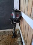Båtmotor