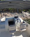 Quicksilver Activ 675 Sundeck – 150 hk – perfekt familjebåt