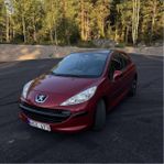 Peugeot 207 3-dörrar 1.4 Motorvärmare Lågmil, Besiktad