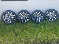 Volvo R-desig fälgar 18”