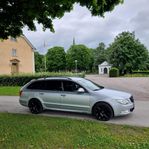 Skoda Superb Kombi 2.0 TDI 170hk