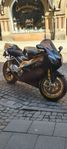 Aprilia RSV1000R Factory 