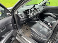 Mitsubishi Outlander 2.2 Di-D 4WD Sportronic Business