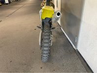 Suzuki RM Z-250 -05