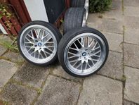 cades tyrus 19 tum 5/120 suttit på e46 330