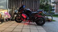 Kawasaki Z1000SX med touringkit